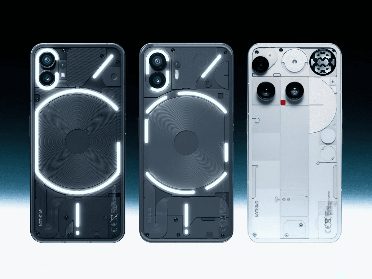 Nothing phones showing the Glyph Interface
